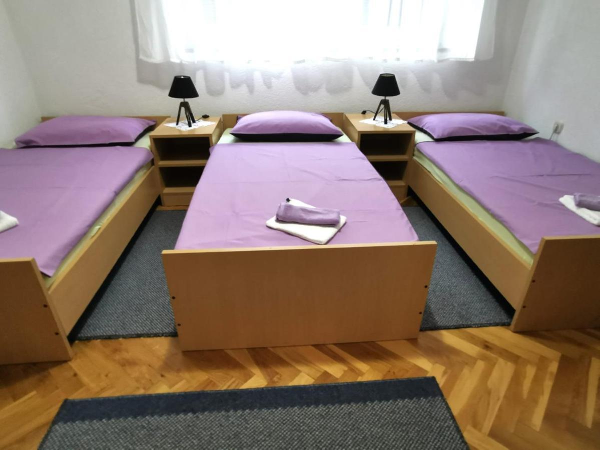 Apartman Pavelic Lovinac  Kültér fotó