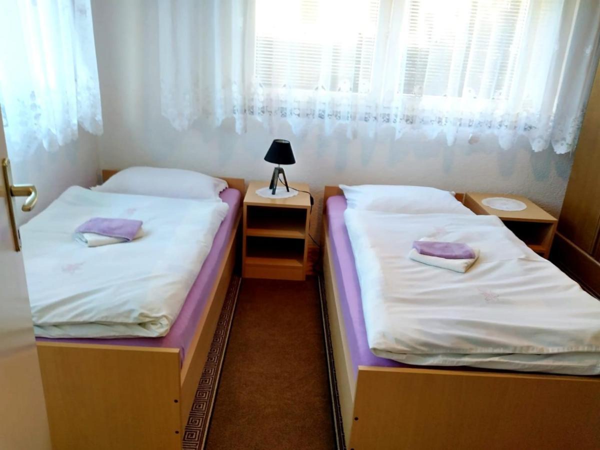 Apartman Pavelic Lovinac  Kültér fotó