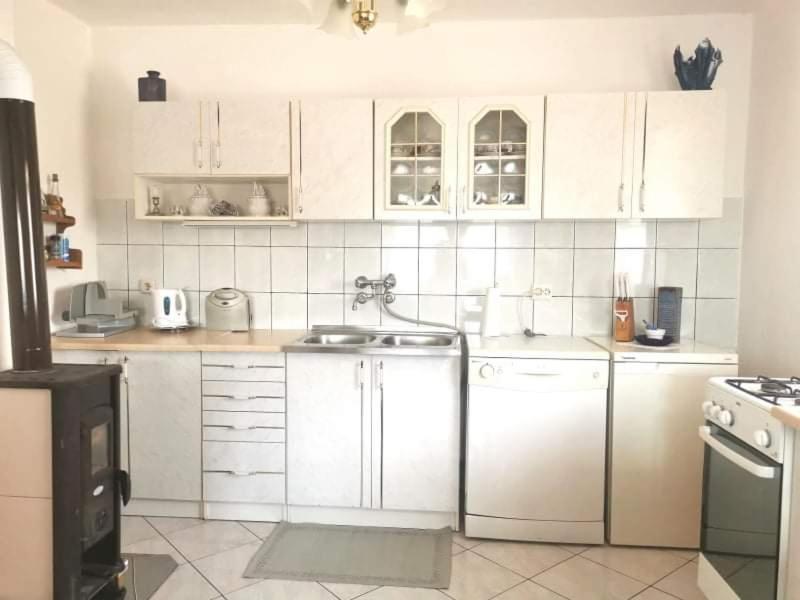 Apartman Pavelic Lovinac  Kültér fotó